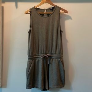 Splendid jumpsuit. Grey. Size small